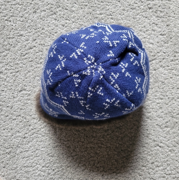 Vintage Nordic Snowflake and Fur Reversible Winter Hat OS - Picture 3 of 6